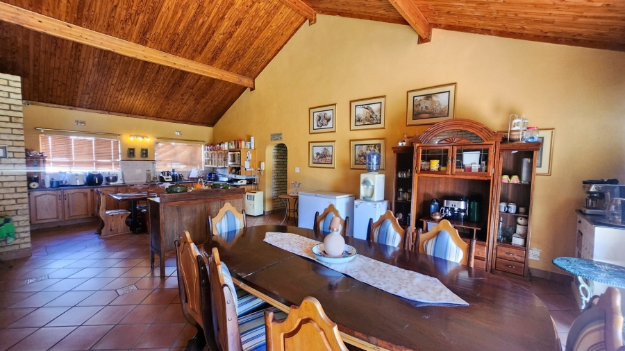 4 Bedroom Property for Sale in Flamwood North West